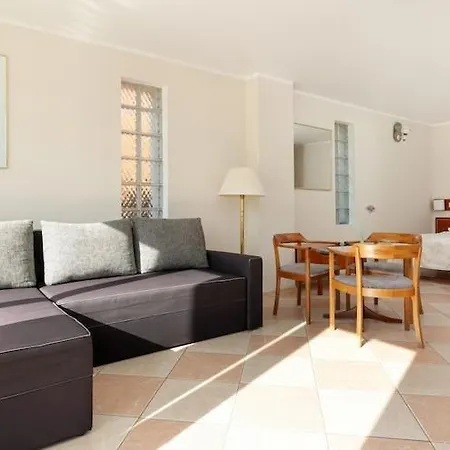 Apartment For 3 People, Breakfast Included