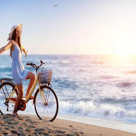 Apartamento In Rewal, Breakfast Included *